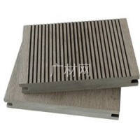 塑木地板與實(shí)木地板市場價(jià)解析 選購前必看的成本與價(jià)值對(duì)比